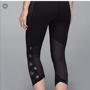 Lululemon leggings size 10